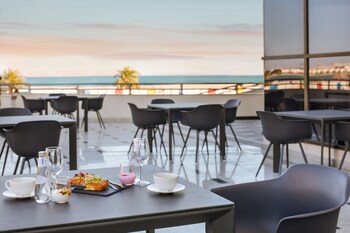 hilton garden inn al jubail