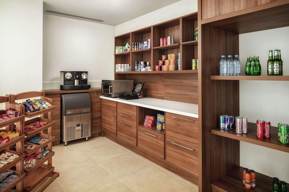 hilton garden inn al jubail