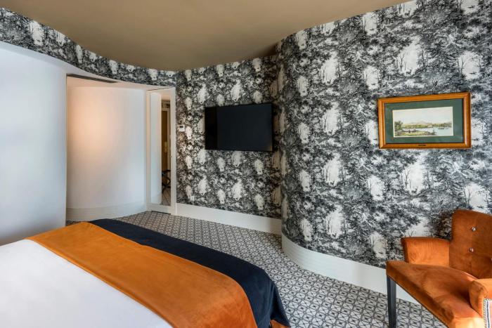 the first one madrid preciados