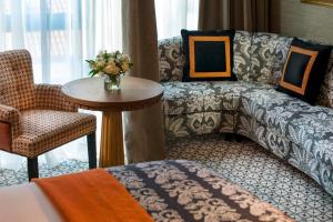 the first one madrid preciados