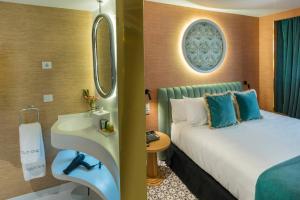 the first one madrid preciados