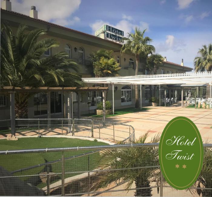 hospedium hotel twist