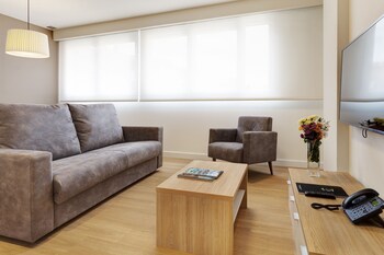 sercotel logrono suites