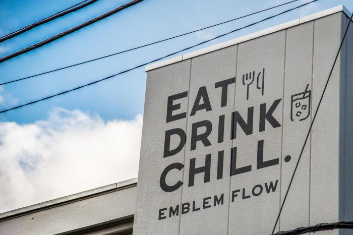 emblem flow hakone hostel