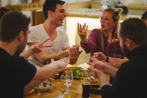 emblem flow hakone hostel