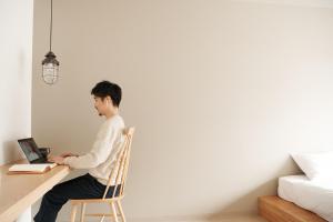 emblem flow hakone hostel