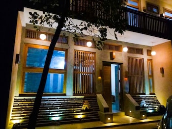 Green Kingdom Resort,Polonnaruwa>>Hingurakgoda,2.5 star