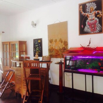 Yalegoda Walauwa Homestay,,3 star