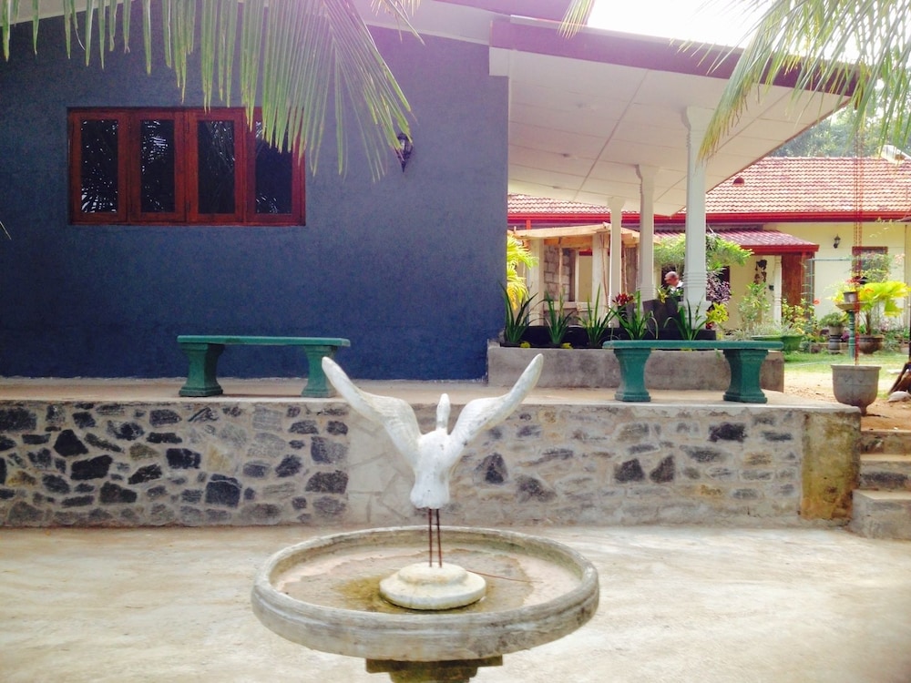 yalegoda walauwa homestay