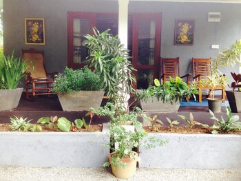yalegoda walauwa homestay