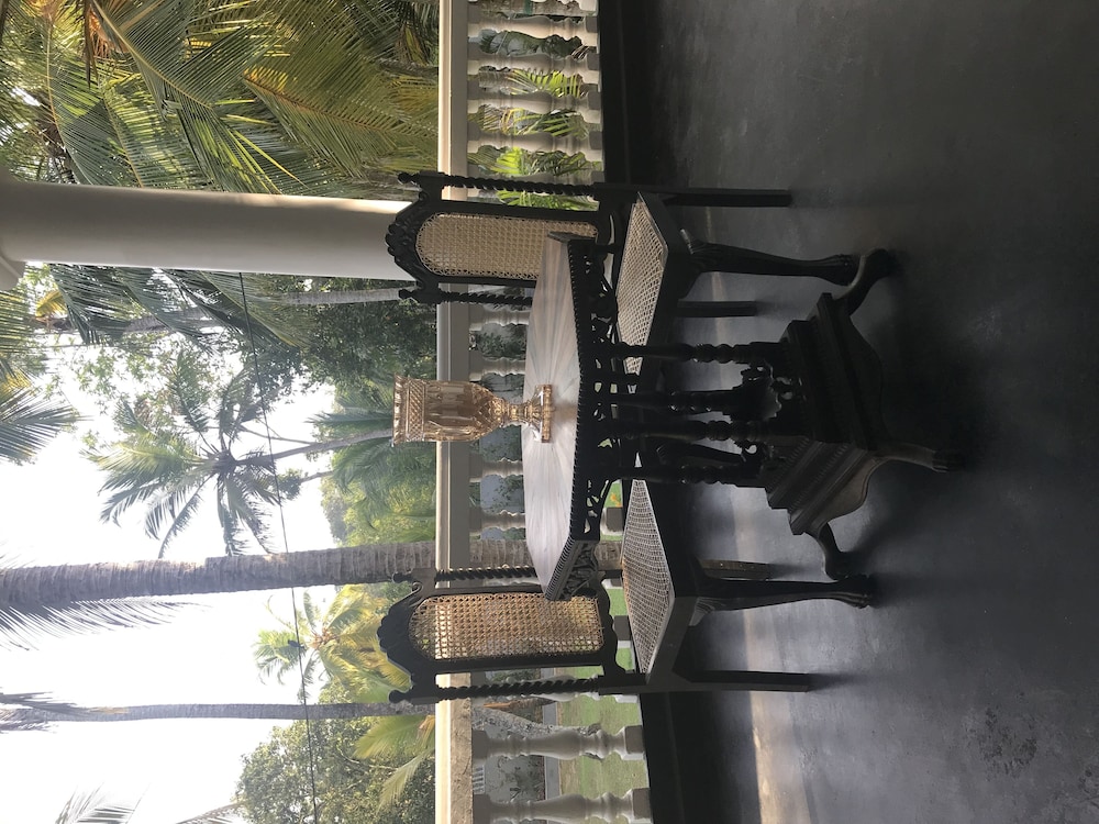 tropical house jungleside villa