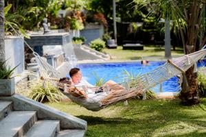 tropical house jungleside villa