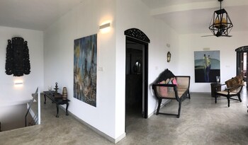 tropical house jungleside villa