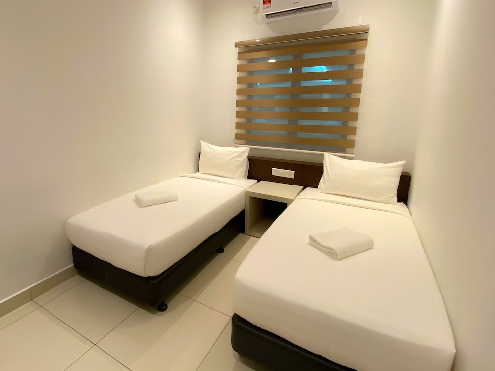 az hotel and serviced apartments