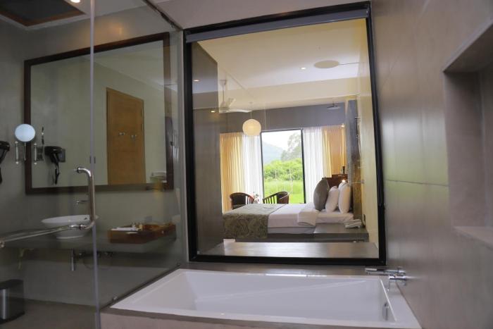 sigiriya kings resort