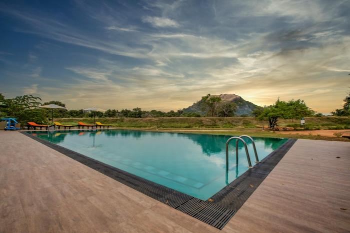 sigiriya kings resort