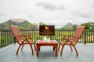 sigiriya kings resort