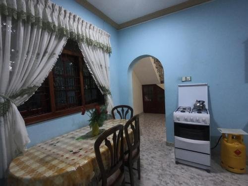 girilena guest house