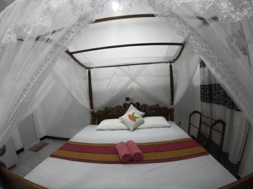 girilena guest house