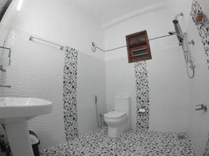 girilena guest house