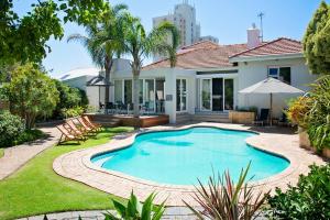 first avenue guesthouse