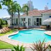 first avenue guesthouse