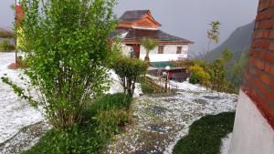 club es deurali resort