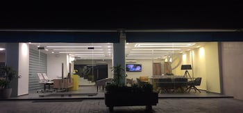 B Residence,Beirut Governorate>>Beirut,3 star