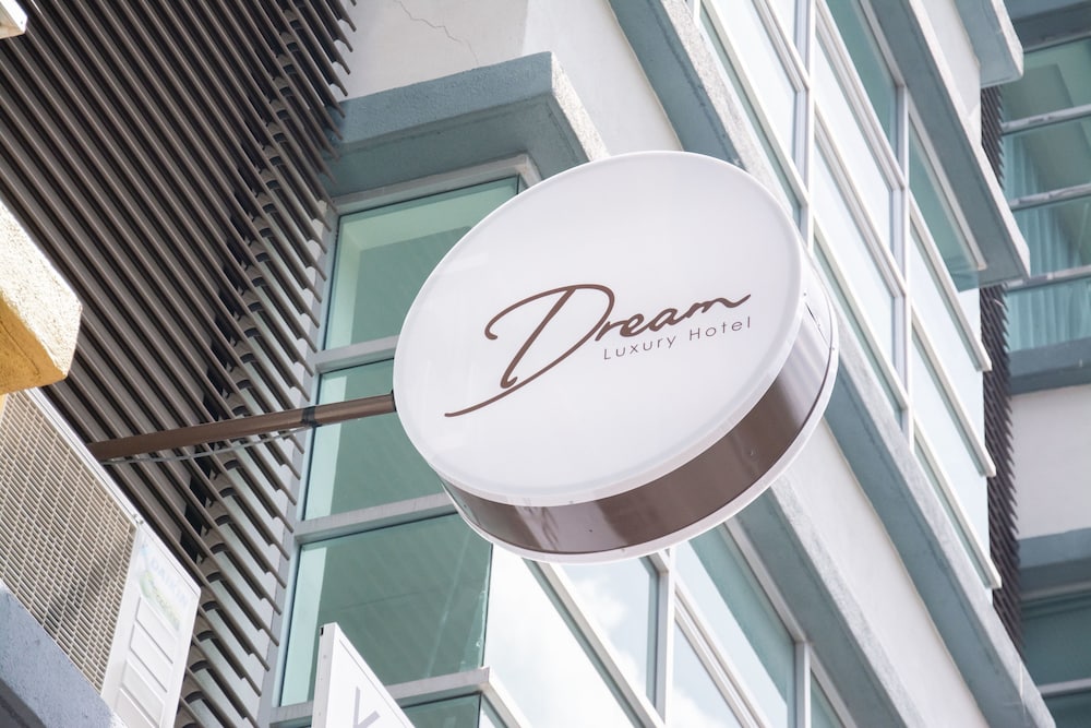 dream luxury hotel