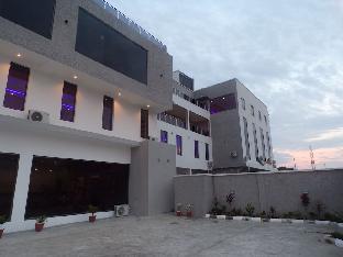 mayhill hotel