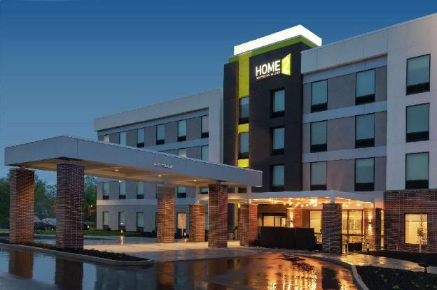 home2 suites by hilton indianapolis airport