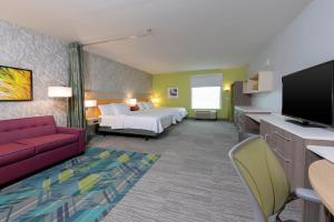 home2 suites by hilton indianapolis airport