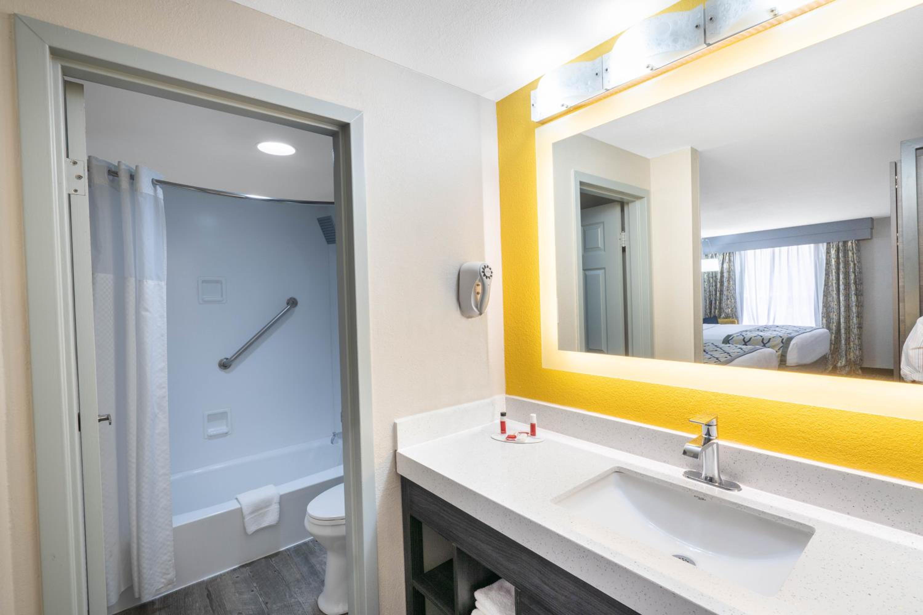 hampton inn weston