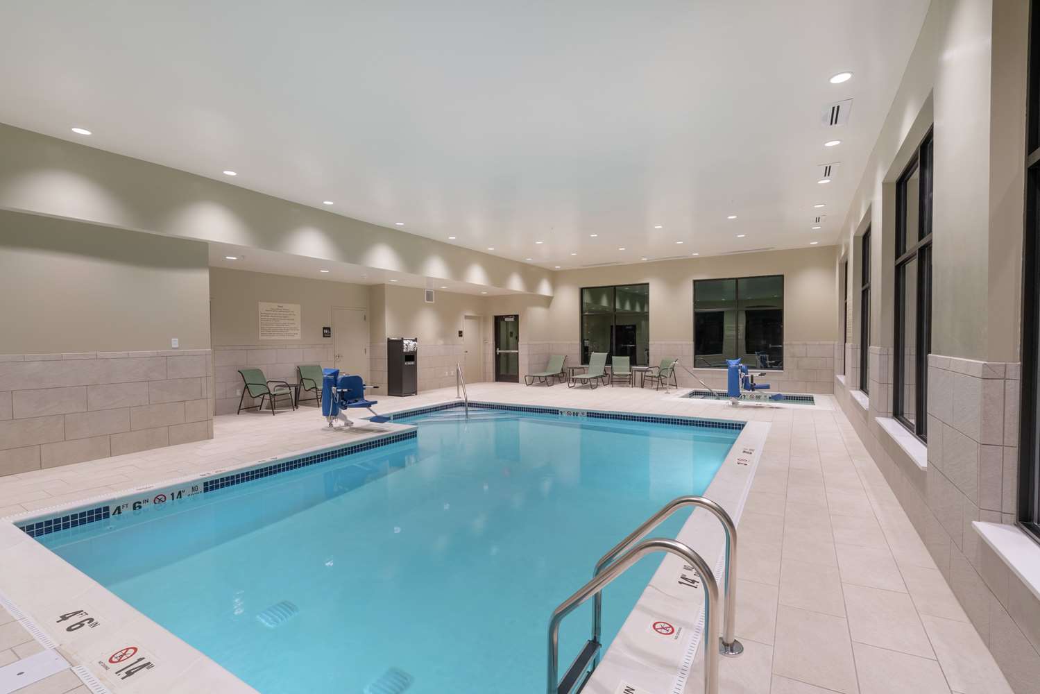 hampton inn weston