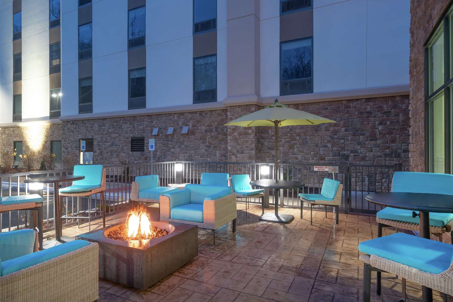 hampton inn weston