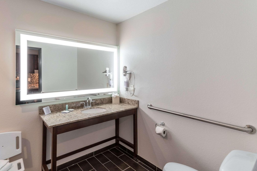 mainstay suites denver international airport