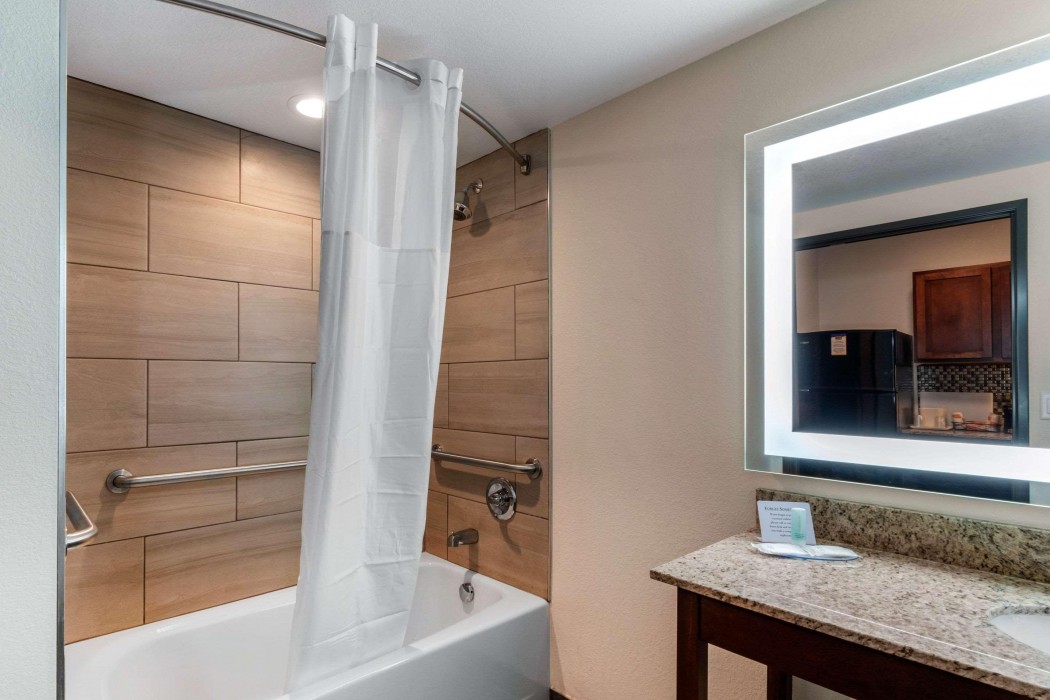 mainstay suites denver international airport