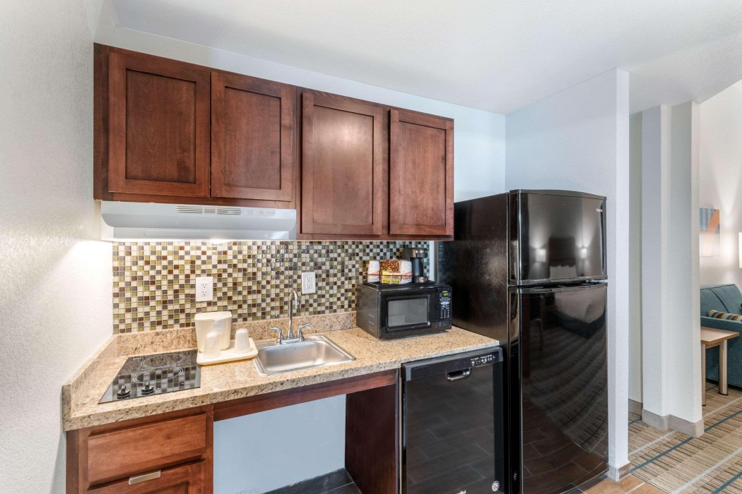 mainstay suites denver international airport