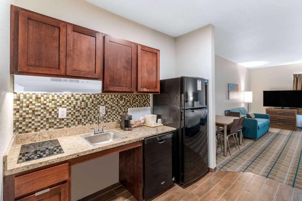 mainstay suites denver international airport