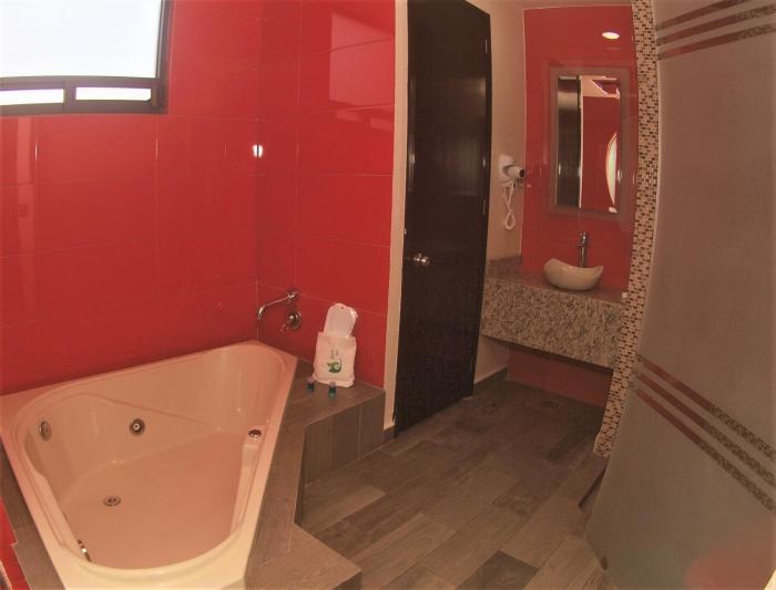 hotel jard inn adults only