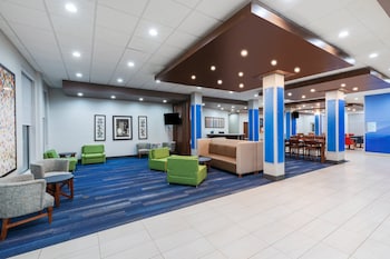 holiday inn express and suites dalhart an ihg hotel
