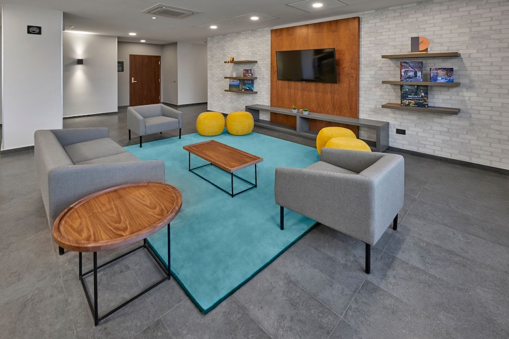 city express by marriott ensenada