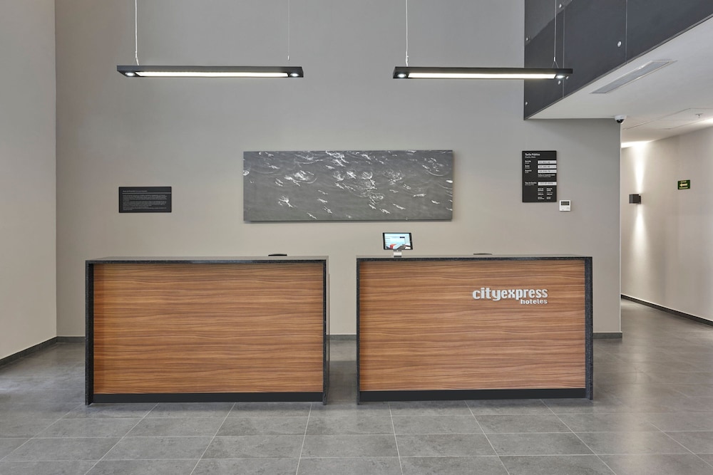 city express by marriott ensenada