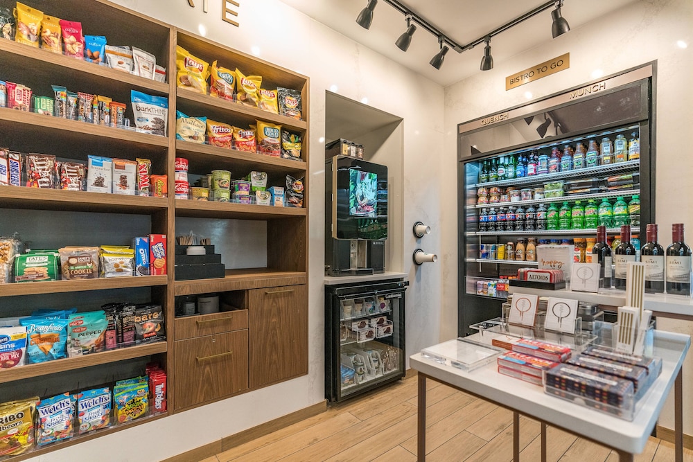 courtyard by marriott west springfield