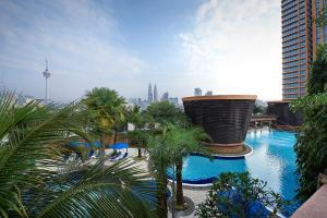 comfort service apartment at times square kl