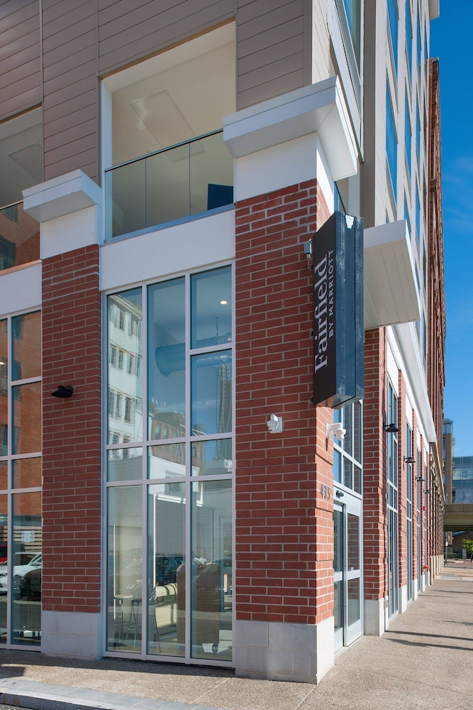 fairfield inn and suites by marriott pittsburgh downtown