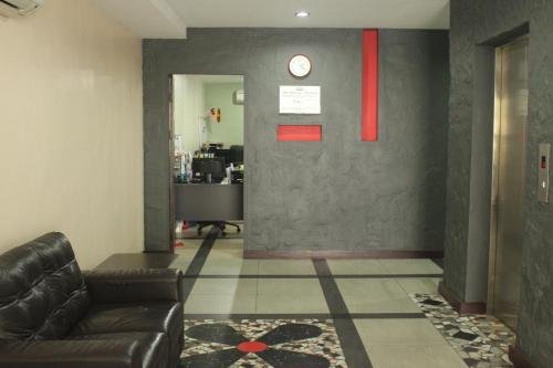 kris lodge hotel