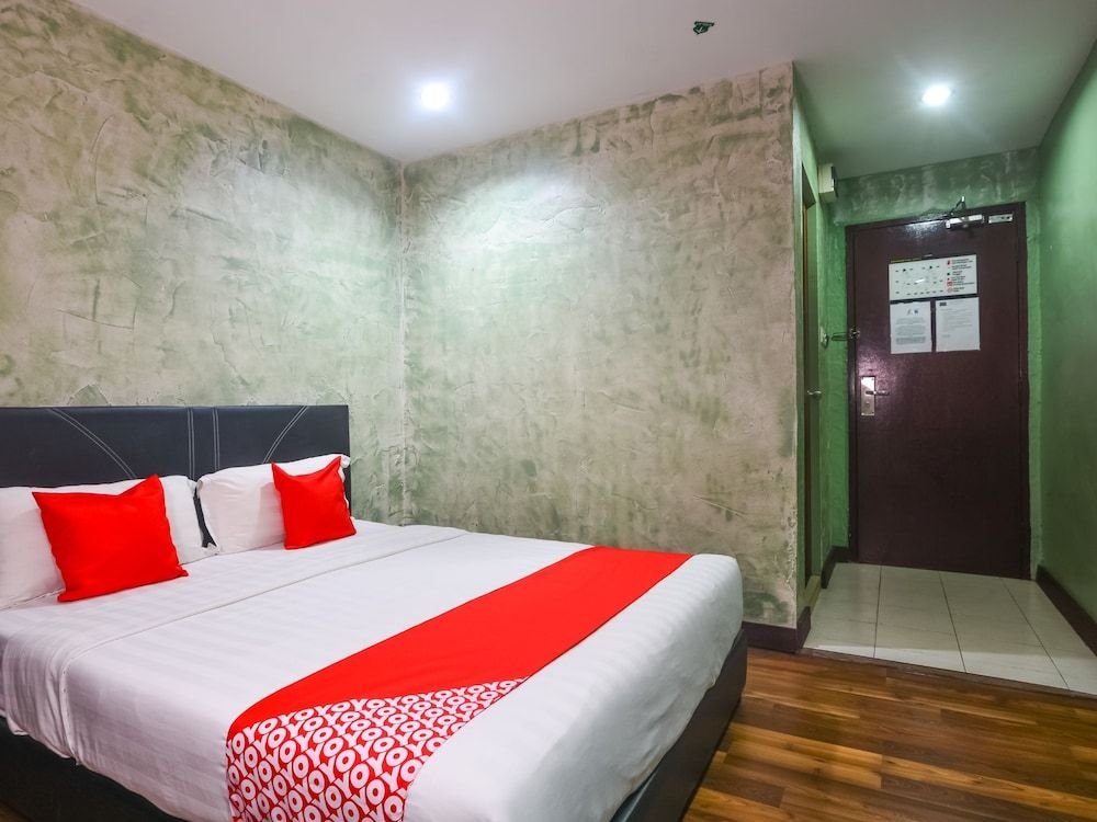 kris lodge hotel