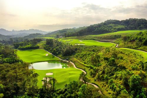 flc halong bay golf club and luxury resort