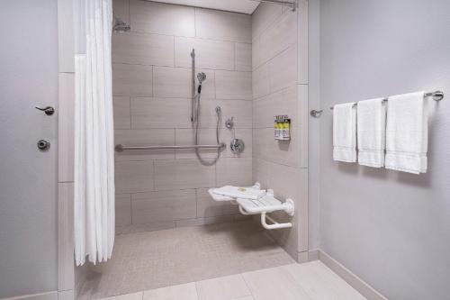 holiday inn express and suites odessa i 20 an ihg hotel